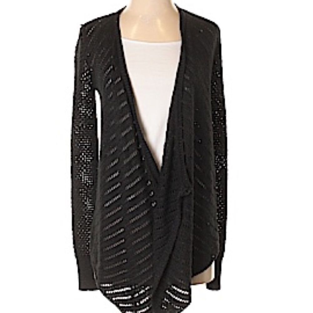 ✨ American Eagle Shimmery Cardigan ✨